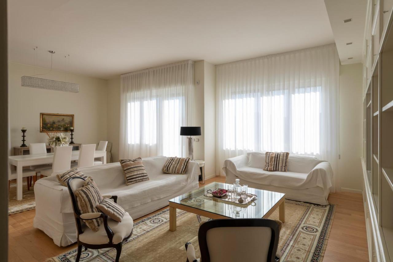 Casa Gramsci Luxury Apartment Pesaro Exterior foto