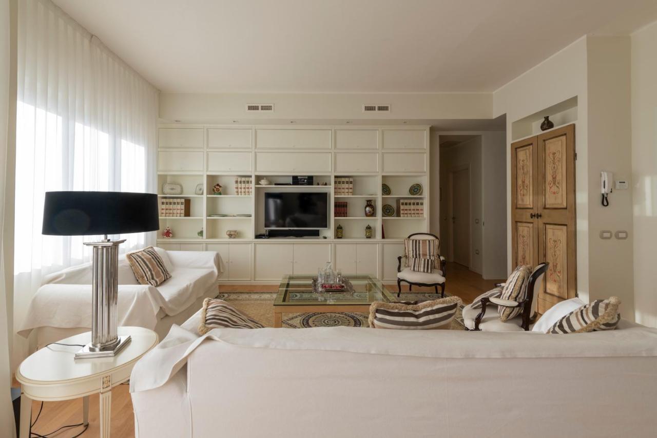 Casa Gramsci Luxury Apartment Pesaro Exterior foto