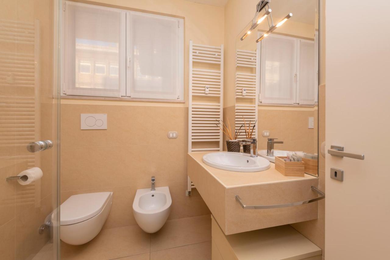 Casa Gramsci Luxury Apartment Pesaro Exterior foto